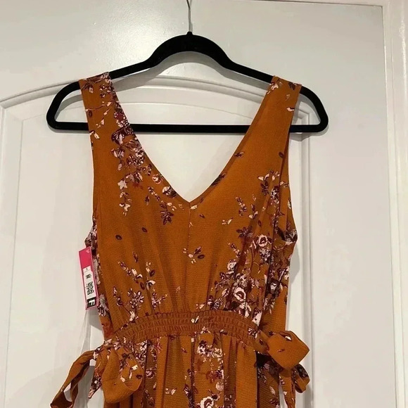 4/$25 NWT Xhilaration Floral Square Neck Sleeveless Tie Front Cropped Jumpsuit S - Picture 8 of 9